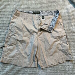 Eddie Bauer Tan Cargo Shorts with Flat Front Design
